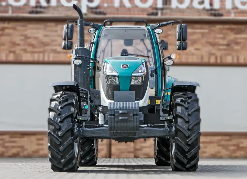 Ciągnik rolniczy Arbos 5130 Advanced Gen 2 Stage V widok na przód