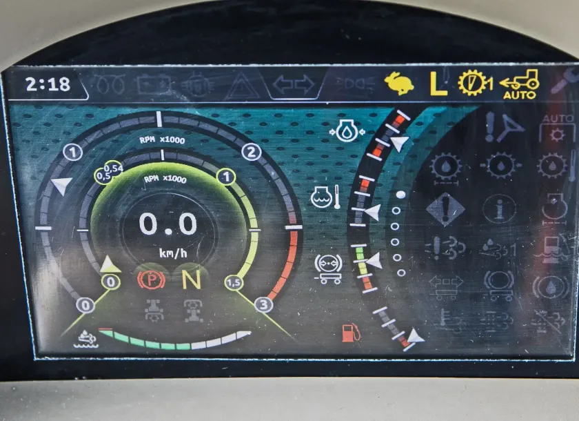 Ciągnik rolniczy Arbos 5130 Advanced Gen 2 Stage V widok na wyświetlacz