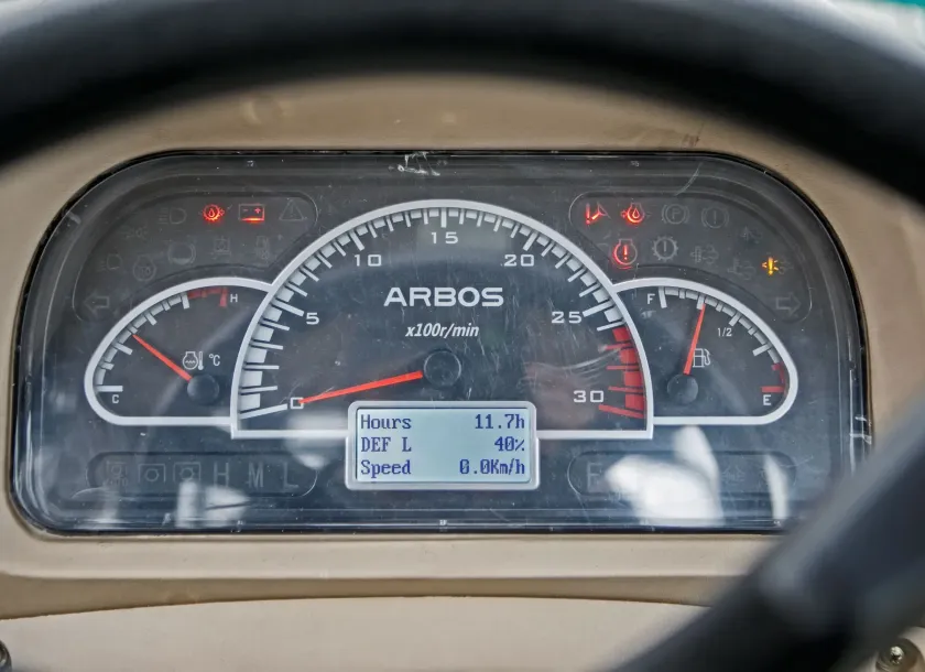 Deska rozdzielcza ciągnika Arbos 4090