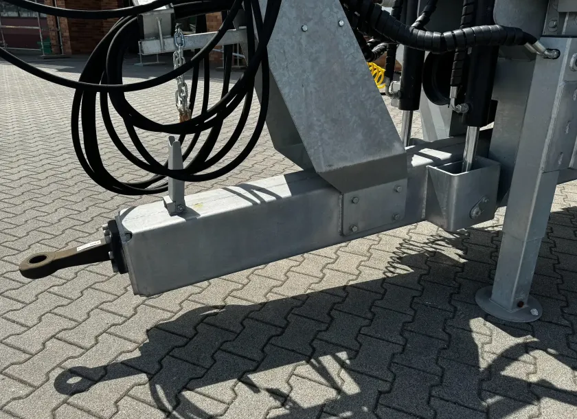 Rozrzutnik obornika Cynkomet ZEUS N-114 Ładowność 14 ton Plac Kobranek