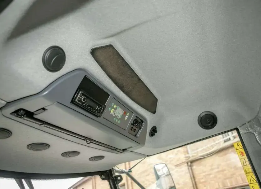 Inastalacja radiowa używanego kombajnu Fendt 6275 C