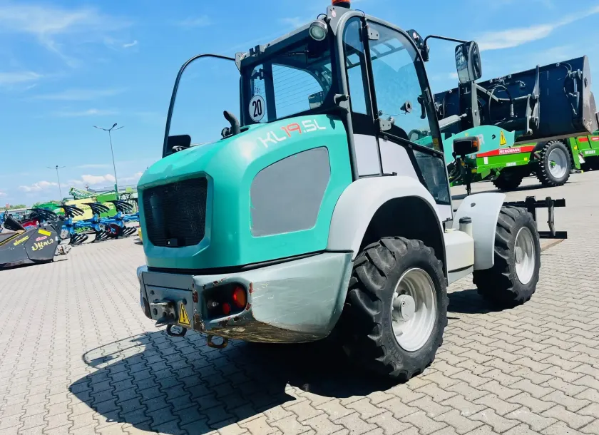 Ładowarka kołowa Kramer KL 19.5 L plac firma Korbanek