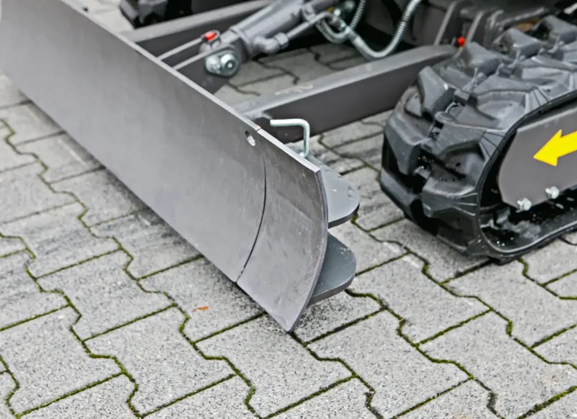 Mini koparka Lovol Korbanek, Nachi, Eaton, Yanmar podwozie lemiesz gąsienice