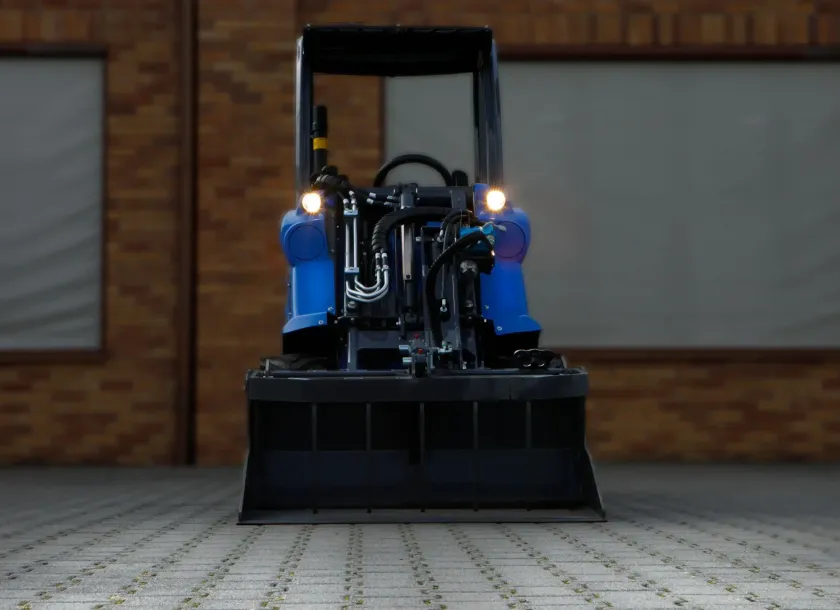 Multione seria 5 Kubota Korbanek front maszyny kabina oświetlenie lampy
