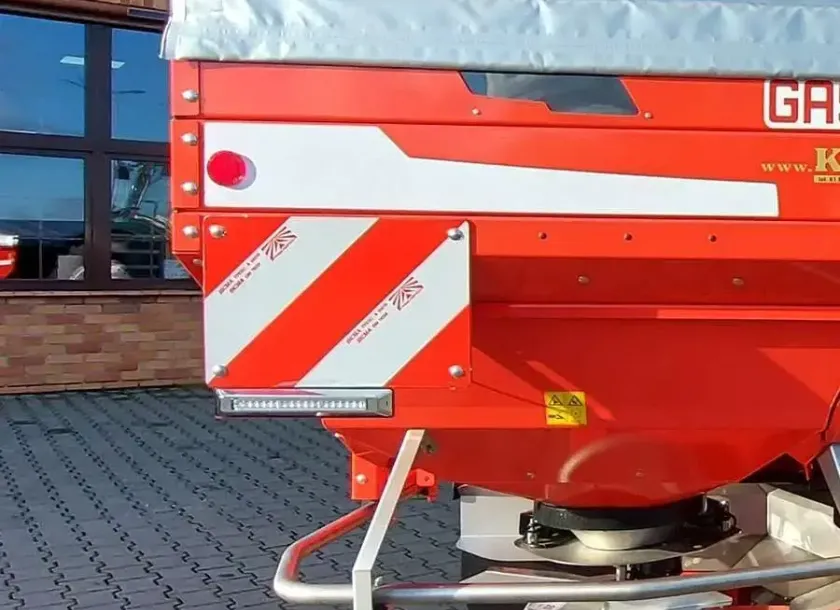 Rozsiewacz dwutarczowy do nawozu Maschio Gaspardo EW 213 ISOTRONIC