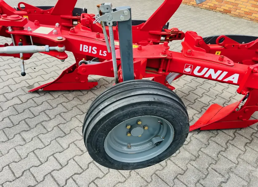plug obrotowy obracalny unia group ibis 3+1 plac korbanek