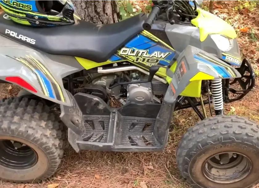 Quad Outlaw 110 z oferty korbanek.pl kolor seledynowo - niebieski limonka atv