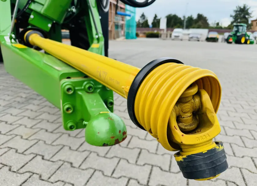 Przyczepa-przeladowcza-przeladunkowa-bergmann-GTW-210-szybki-wyladunek-duza-pojemnosc-plac-firma-korbanek