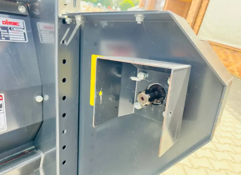 Przystawka adapter do-kukurydzy olimac drago 4-rzedowa plac firma korbanek