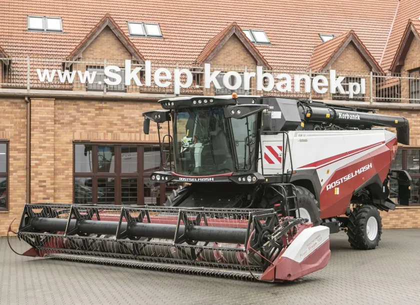 kombajn zbożowy Rostselmash RSM 161 www.korbanek.pl