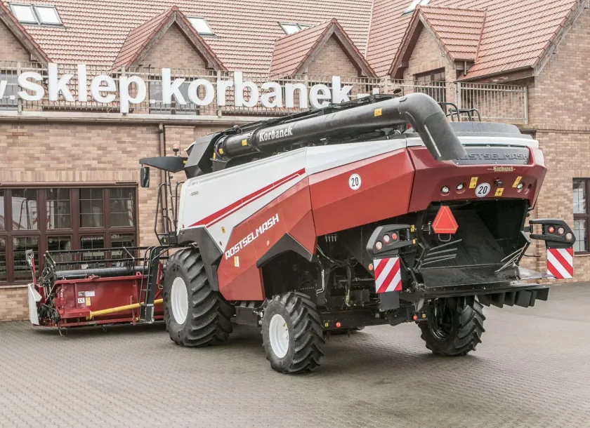 Kombajn zbożowy Rostselmash RSM 161 silnik cummins 380 KM promocja korbanek.pl
