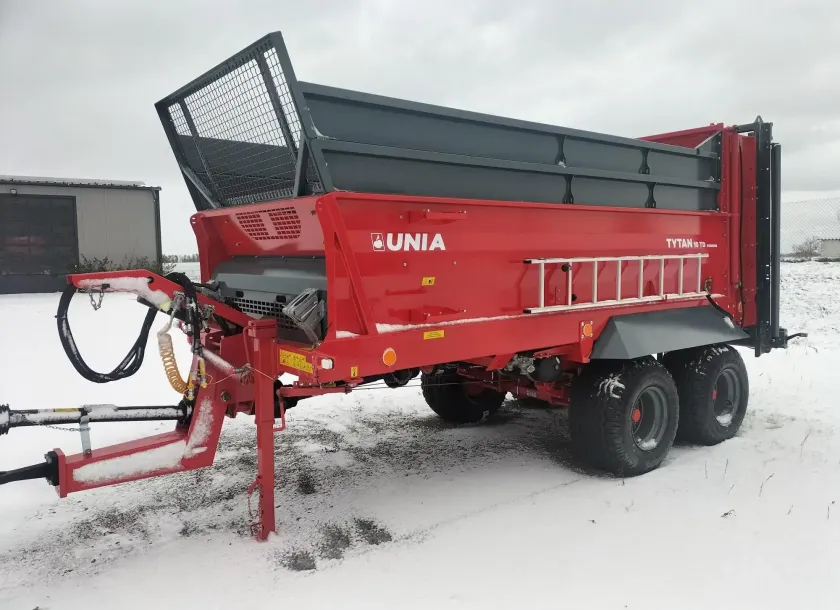 Rozrzutnik obornika Unia Group tandem Tytan 10 PREMIUM TD 2 walce pionowe z talerzami