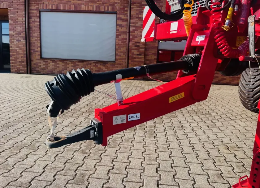 Rozrzutnik obornika Unia Group tandem Tytan 18 PREMIUM TD adapter poziomy plus tarczowy