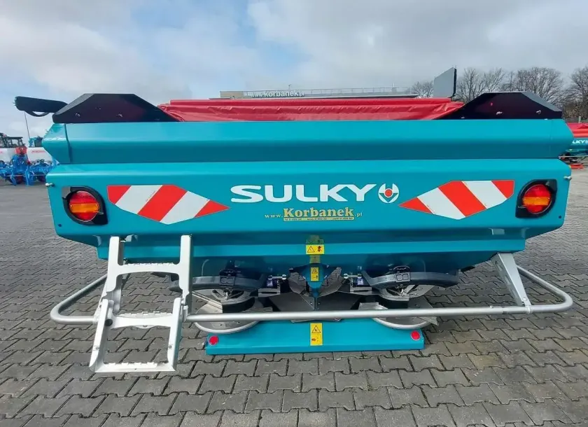 Rozsiewacz nawozów 2500 litrów X40+ Econov ISOBUS