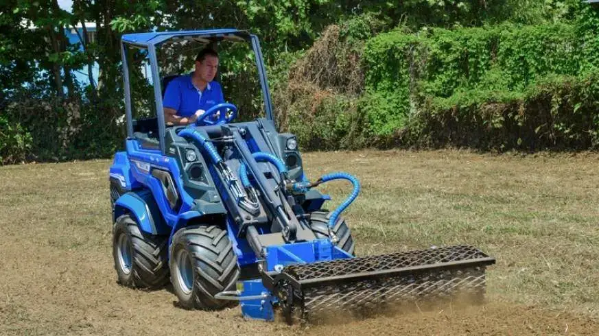 Niebieska ładowarka multione gardenia 2020 korbanek