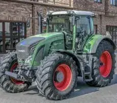 Ciągnik Fendt 900 Vario S4 prezentacja ciągnika