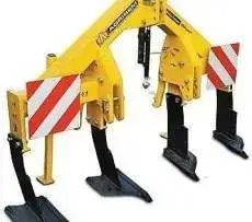 Spulchniacz COMBIPLOW z czterema łapami spulchniajacymi 