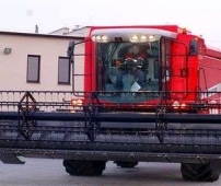 kombajn zbożowy Massey Ferguson Beta