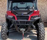 General XP 1000 Polaris EPS czerwony quad wspomaganie kierownicy kontrola zjazdu ADC kolor biały pasy bezpieczeństwa felgi aluminiowe klatka ochronna wyciagarka 2500 LB linka stalowa 