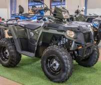Polaris Sportsman 570 felgi stalowe kolor zielony napęd 4x4 2x4 dodatkowy reflektor w kierownicy lusterka boczne 