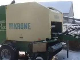 do sprzedania używana prasa zwijająca Krone Round Pack 1550 2000 r