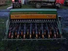 Używany Siewnik zbożowy Amazone D7 Special 25 2,5 m 1989 r