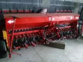 Agregat z siewnikiem Rolmasz Kutno 3,2 m 2002 rok