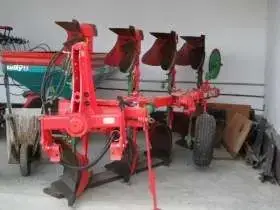 Używany Pług Unia IBIS XLC 3+1 z 2006 roku