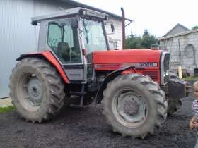 kultowy ciągnik rolniczy Massey Ferguson 3085