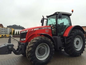 Oferta korbanek.pl  zdjęcie boku ciągnika rolniczego Massey Ferguson 8680 