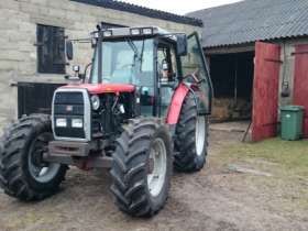 Ciągnik Massey Ferguson 6150 używany jak nowy korbanek