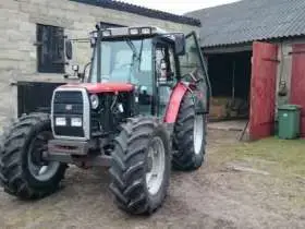 Ciągnik Massey Ferguson 6150 używany jak nowy korbanek