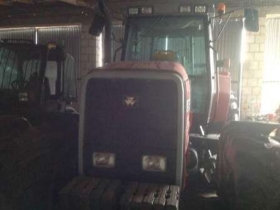 Ciągnik Massey Ferguson 8140 przód obciążniki przednie korbanek używany w stanie dobrym