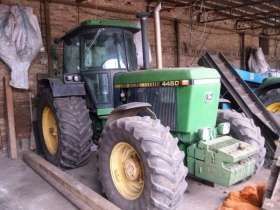 John Deere 4450 w dobrym stanie 1986