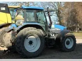 Ciągnik rolniczy New Holland TM140 opony 600/65R38