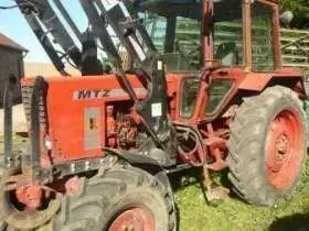 Używany ciągnik rolniczy MTZ 82 z ladowaczem czołowym Agromasz 