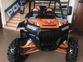 widok z przodu używany Polaris RZR XP Turbo EPS