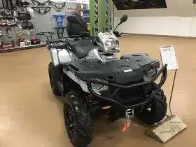Sportsman Sp Touring 570 przedni zderzak metalowy korbanek.pl