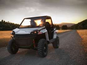 Corvus Adventurer T900 z przodu
