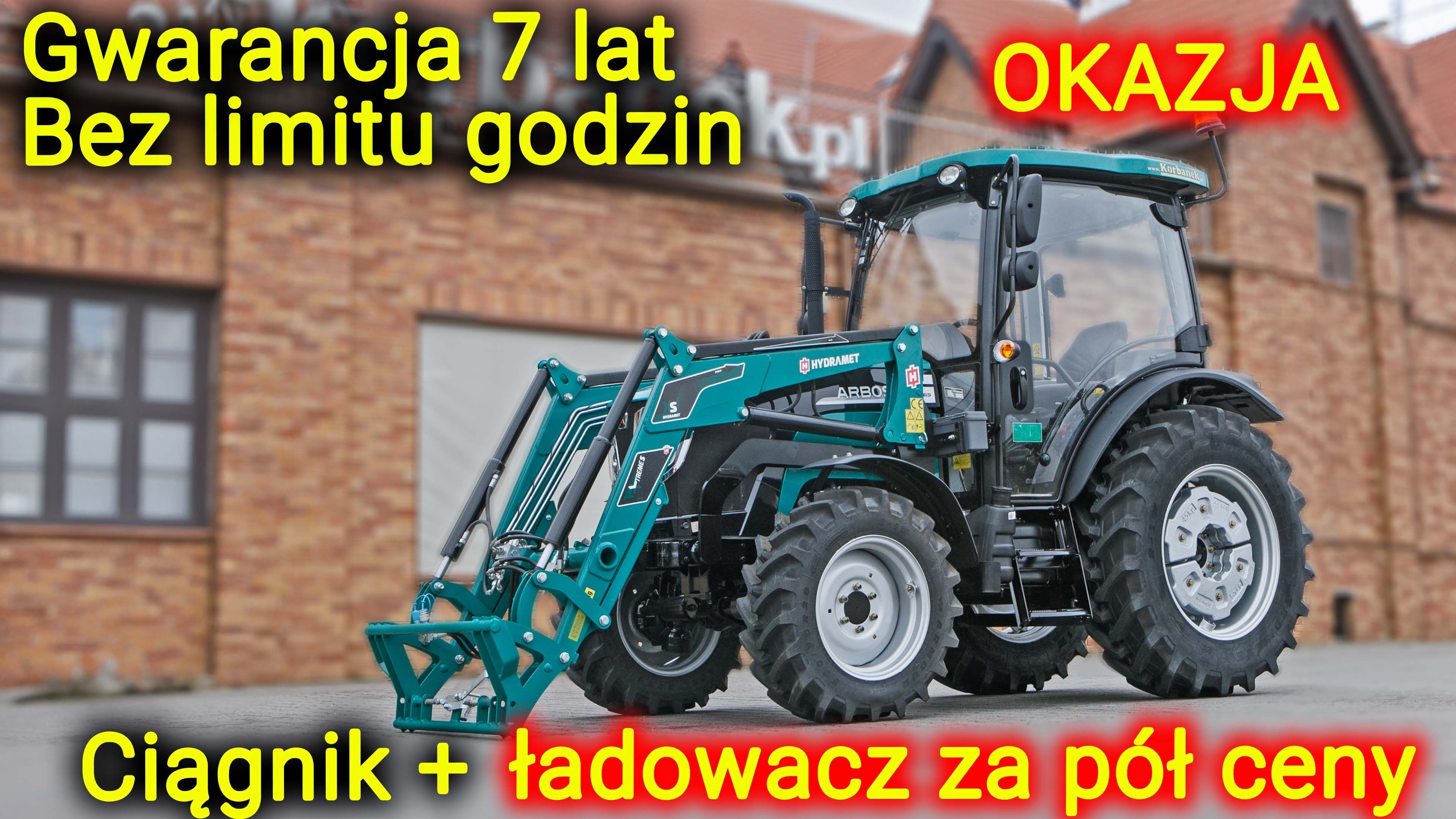 Ciągnik rolniczy Arbos 3065 widok przodu z lewej strony