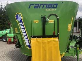 Wóz paszowy Faresin Rambo 1100 z boku