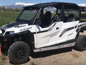 Ciągnik rolniczy Polaris General 1000 EPS wersja 4 - osobowa, quad atv napęd: 4x4 z oferty www.korbanek.pl