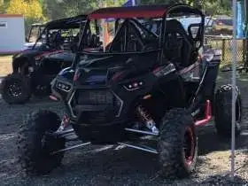 Quad 1000 S EPS RZR atv Polaris kolor czarno czerwony 