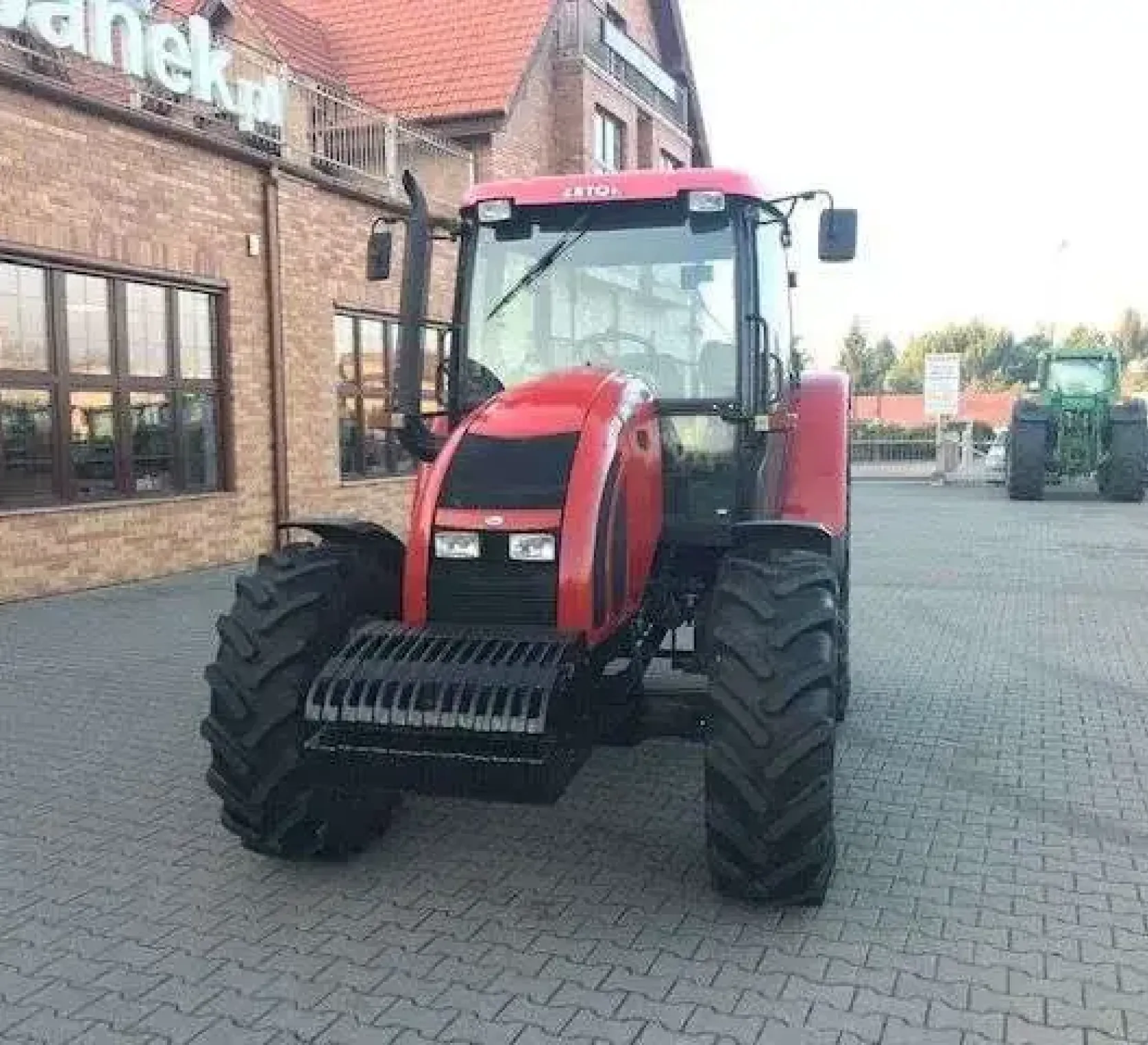 używany ciągnik Zetor Forterra 11441oferta firmy korbanek obciążniki przednie  700 kg  14x50 kg 