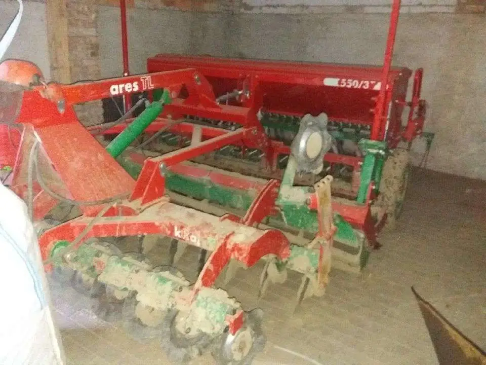 Używany Agregat uprawowo-siewny ECO T 550 D Kraj , rok produkcji 2012
