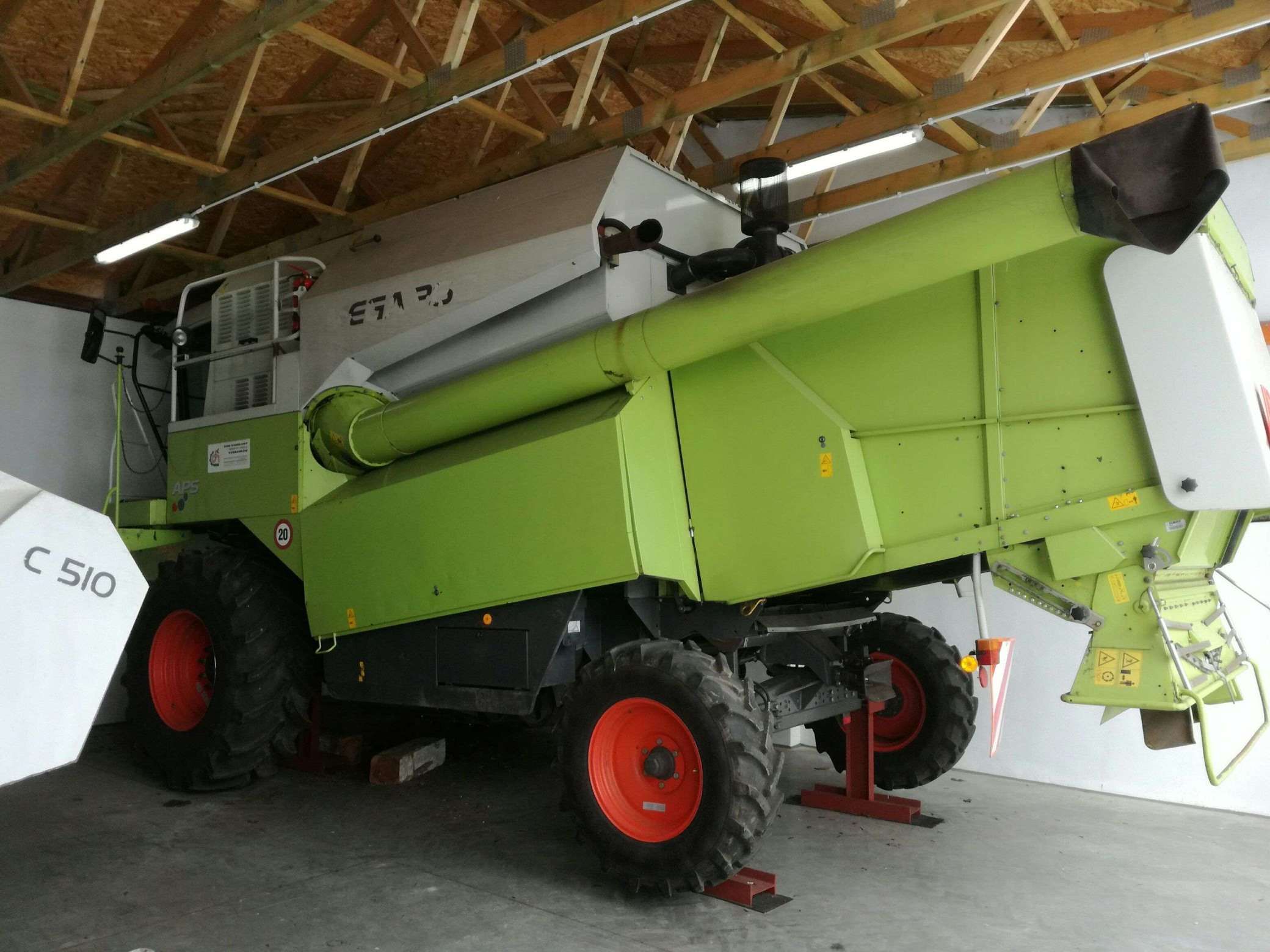 Kombajn zbożowy Claas MEGA 360