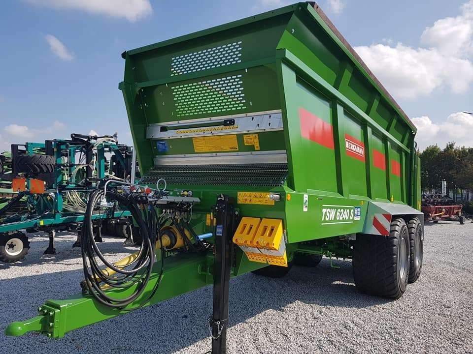 Przud rozrzutnika obornika TSW 6240 dyszel zaczepowy z stopą podporową hydrauliczną