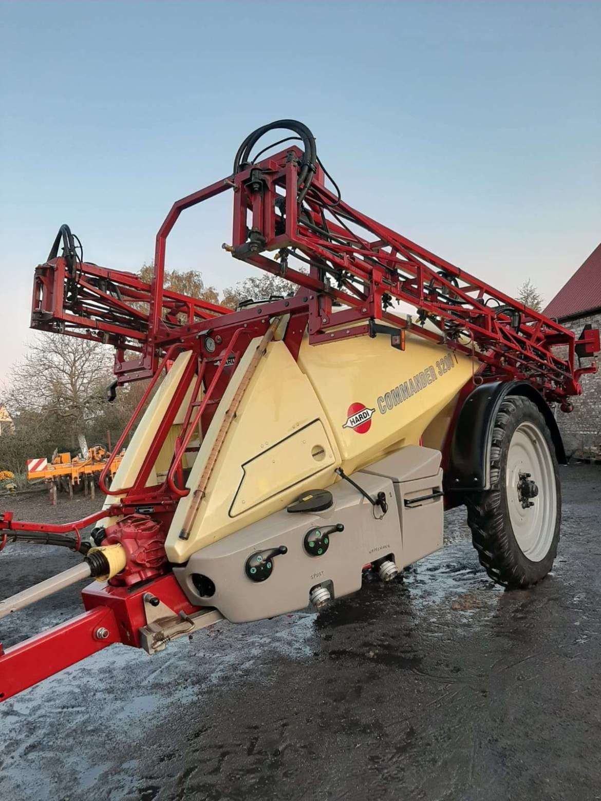 opryskiwacz Hardi 3200i używany 