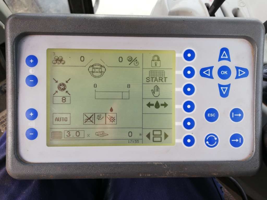 terminal obsługowy Używana Prasa FENDT 2250F