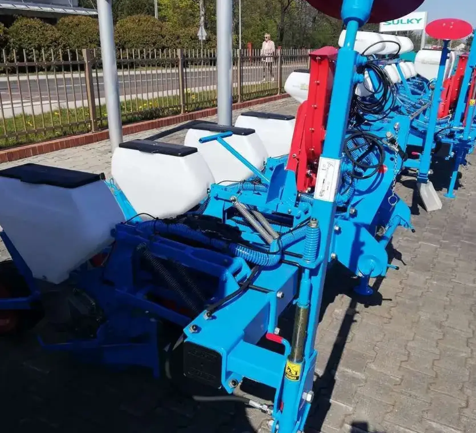 Znaczniki składane hydraulicznie siewnik punktowy